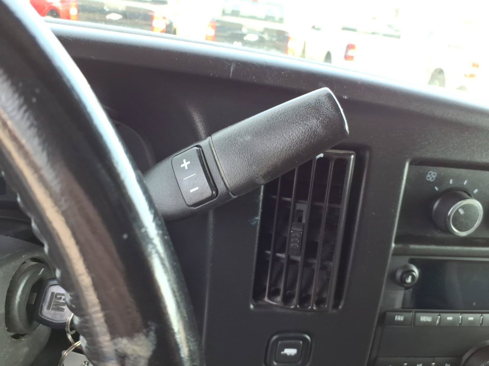 Used 2022 Chevrolet Express 3500 w/ Power Convenience Package RWD image 21