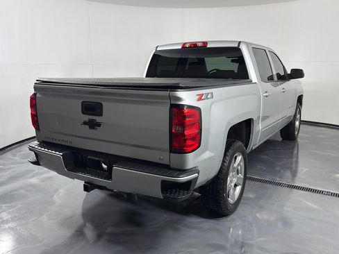 Used 2018 Chevrolet Silverado 1500 LT w/ All Star Edition AWD/4WD image 4