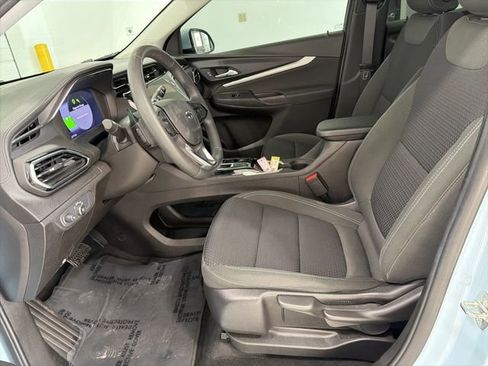 Used 2022 Chevrolet Bolt EUV LT image 11