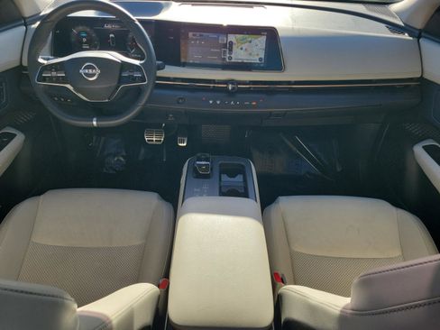 Used 2023 Nissan Ariya FWD image 10