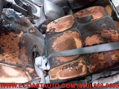 Used 2014 Nissan Frontier SV image 17