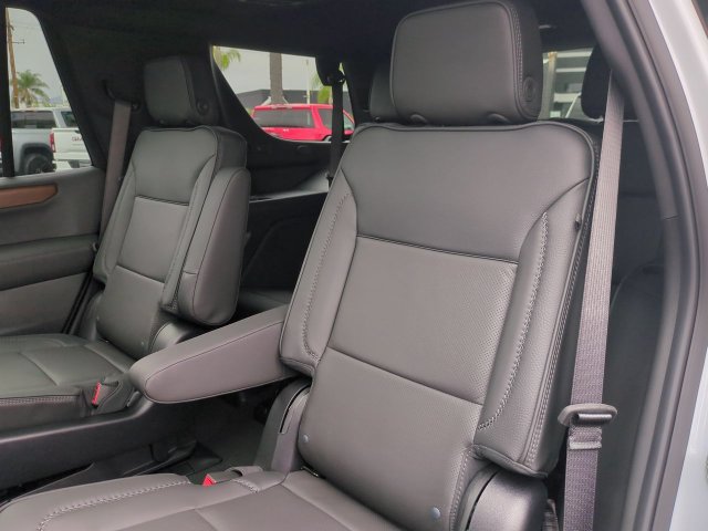 Used 2026 GMC Yukon Denali w/ Denali Reserve Package AWD/4WD image 27