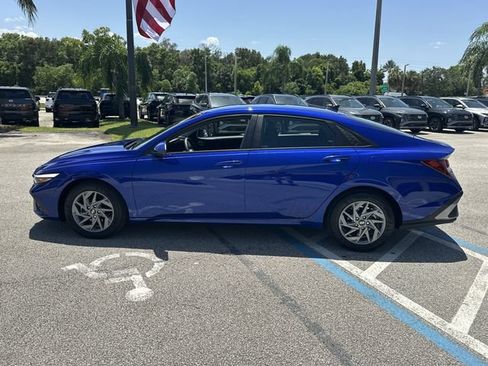 Certified 2024 Hyundai Elantra SEL FWD image 9