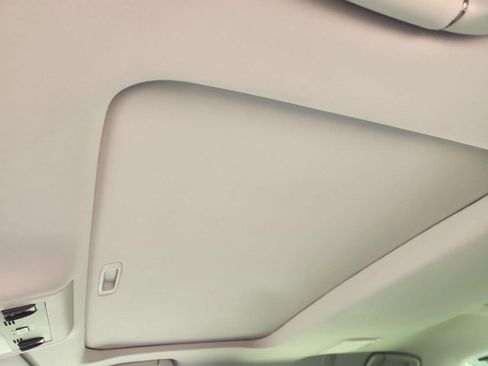 Used 2014 Lexus LS 460 w/ Comfort Package RWD image 19