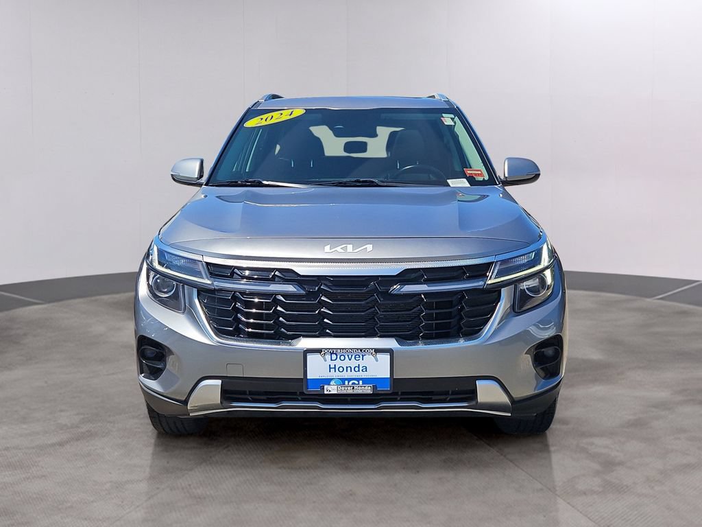 Certified 2024 Kia Seltos EX AWD/4WD image 2