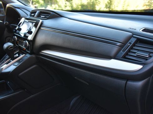 Used 2021 Honda CR-V LX image 20