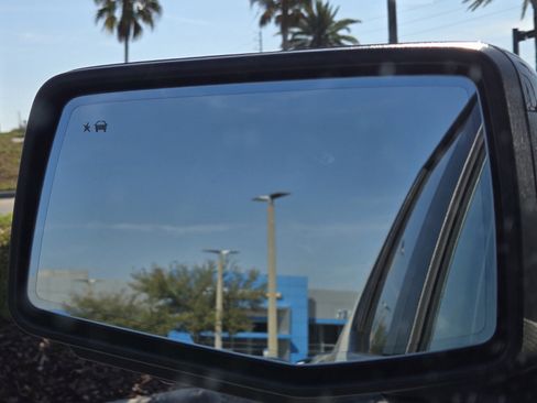 New 2026 Chevrolet Silverado 1500 ZR2 image 17