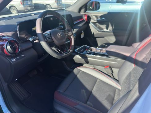 New 2026 Chevrolet Equinox RS w/ Safety and Technology Package image 2