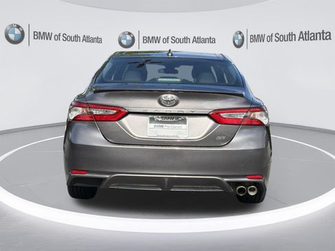 Used 2019 Toyota Camry SE FWD image 21