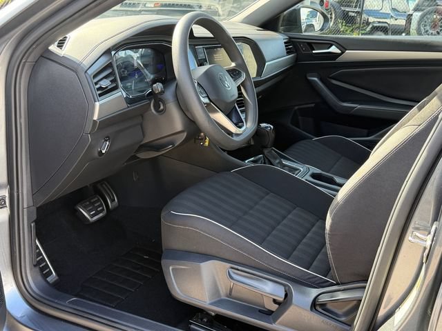 Certified 2023 Volkswagen Jetta Sport FWD image 13