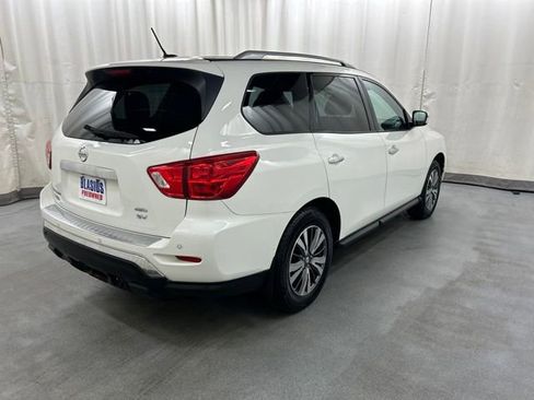 Used 2017 Nissan Pathfinder SV w/ Trailer Tow Package AWD/4WD image 6