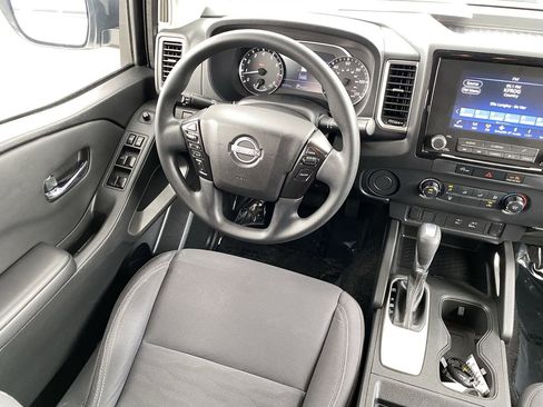 Certified 2023 Nissan Frontier SV RWD image 15