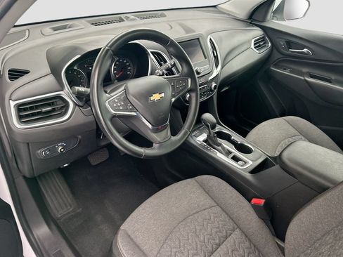Used 2024 Chevrolet Equinox LT AWD/4WD image 9