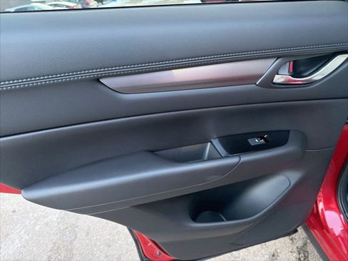 New 2025 MAZDA CX-5 AWD 2.5 S w/ Preferred Package image 29