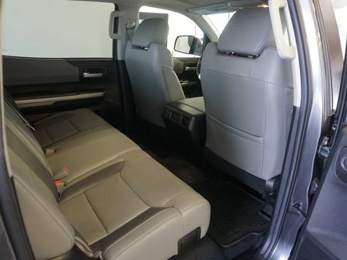 Used 2021 Toyota Tundra Limited w/ Limited Premium Package AWD/4WD image 23