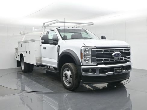 New 2025 Ford F550 2WD Regular Cab Super Duty image 69