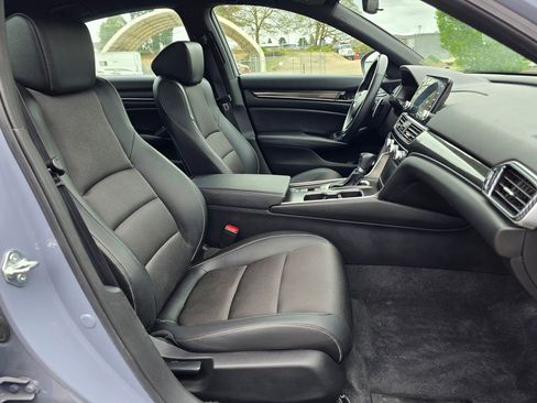 Used 2022 Honda Accord Sport image 18