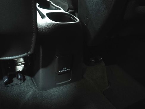 Used 2018 Chevrolet Trax LT w/ Driver Confidence Package FWD image 13