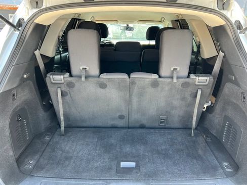 Used 2019 Nissan Pathfinder SV w/ Cargo Package AWD/4WD image 25