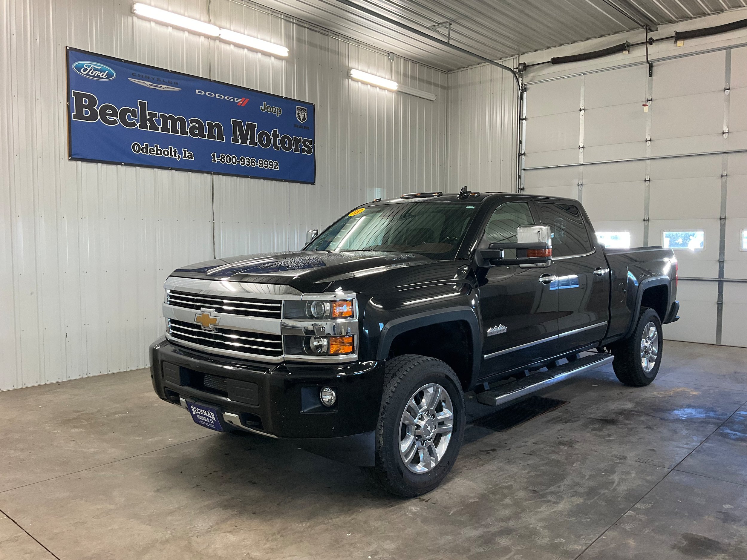 Used 2015 Chevrolet Silverado 2500 High Country w/ Duramax Plus Package AWD/4WD image 1