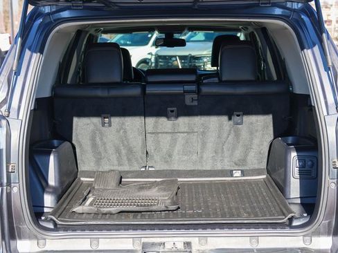 Used 2017 Toyota 4Runner SR5 image 8