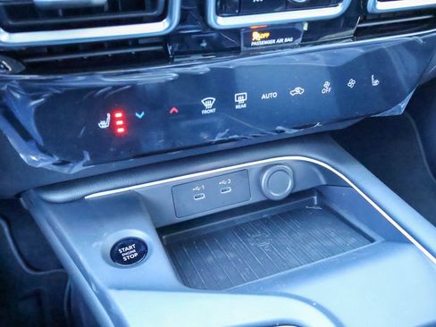 New 2026 Nissan Sentra SV image 13