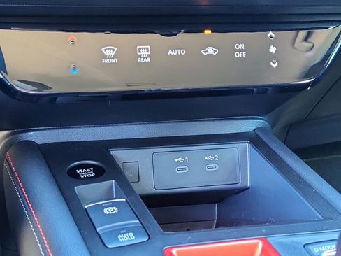 New 2026 Nissan Kicks SR w/ Interior Electronics Package image 15