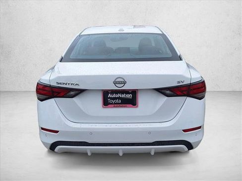 Used 2024 Nissan Sentra SV image 6