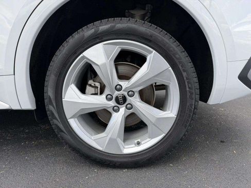Certified 2025 Audi Q5 2.0T Premium Plus w/ Premium Plus Package AWD/4WD image 31