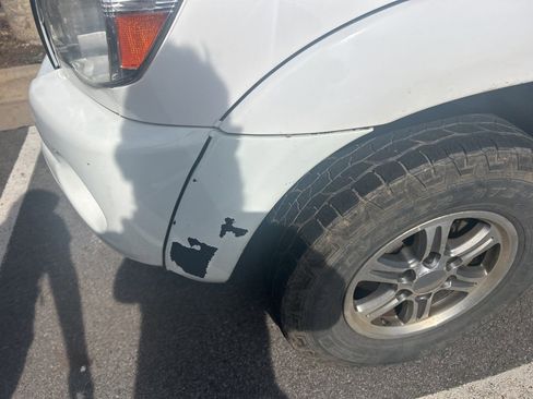 Used 2011 Toyota Tacoma PreRunner w/ SR5 Pkg #2 image 10