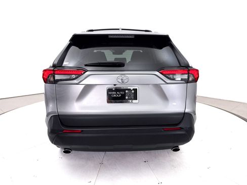 Used 2024 Toyota RAV4 XLE Premium w/ Weather Package FWD image 18