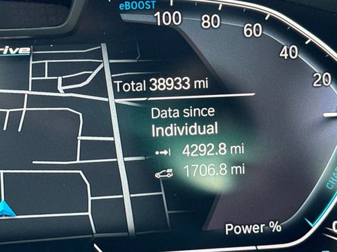 Certified 2023 BMW 530e xDrive image 21