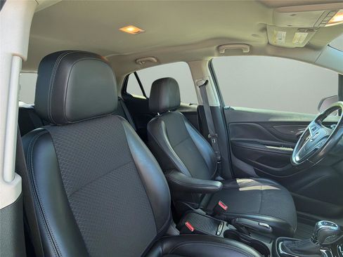 Used 2019 Buick Encore Preferred AWD/4WD image 20