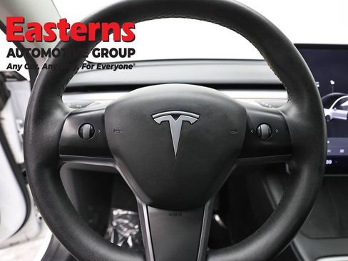 Used 2021 Tesla Model 3 Standard Range Plus RWD image 10