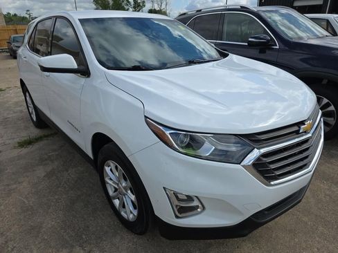 Used 2018 Chevrolet Equinox LT image 4