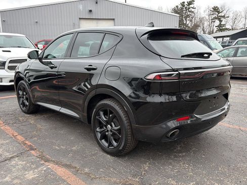 Used 2024 Dodge Hornet R/T w/ R/T Blacktop Package image 2