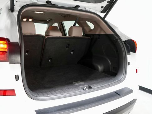 Used 2020 Hyundai Tucson Limited image 8