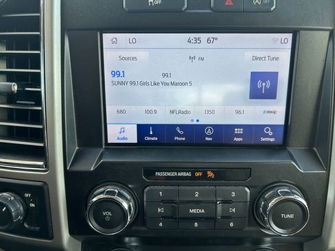 Used 2019 Ford F150 Lariat image 7