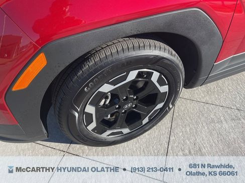 Used 2025 Hyundai Santa Fe SEL image 16