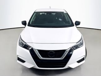 Used 2020 Nissan Versa S video 2