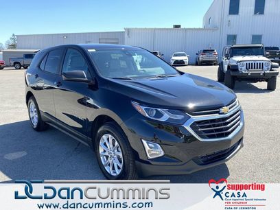 Used 2021 Chevrolet Equinox LS w/ LS Convenience Package