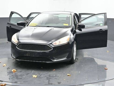 Used 2018 Ford Focus SE image 49