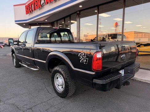 Used 2011 Ford F250 XL image 3