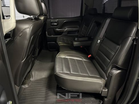 Used 2015 GMC Sierra 2500 Denali w/ Duramax Plus Package image 36