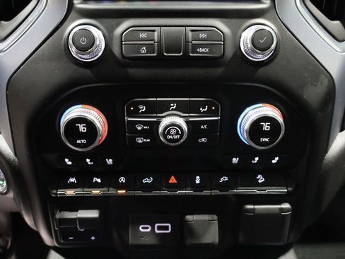 Used 2020 GMC Sierra 1500 SLT w/ SLT Premium Plus Package image 34