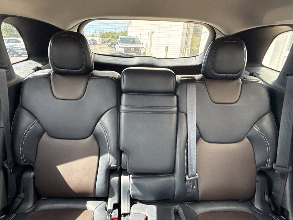 Used 2017 Jeep Cherokee Limited FWD image 10