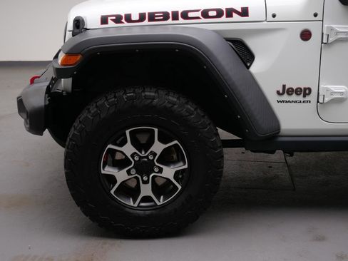 Used 2022 Jeep Wrangler Rubicon AWD/4WD image 2
