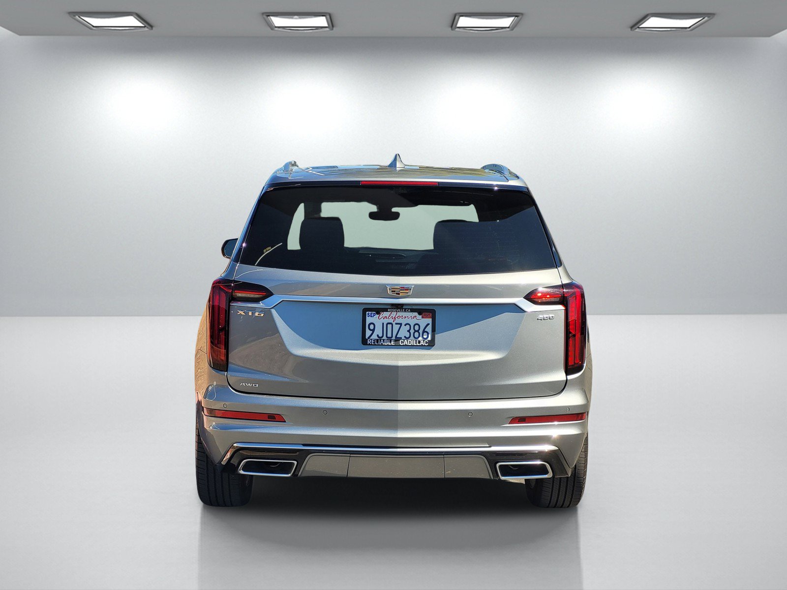 Certified 2023 Cadillac XT6 Premium Luxury w/ Technology Package AWD/4WD image 5