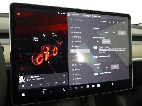 Used 2023 Tesla Model 3 Standard Range image 29