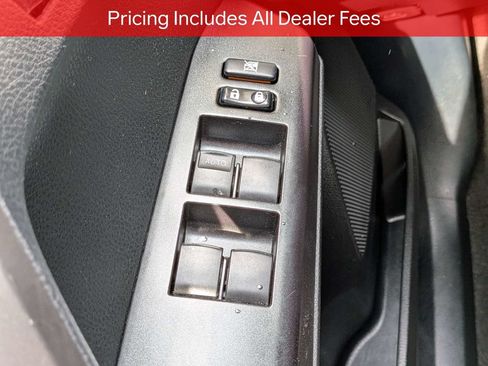 Used 2016 Toyota RAV4 XLE AWD/4WD image 25